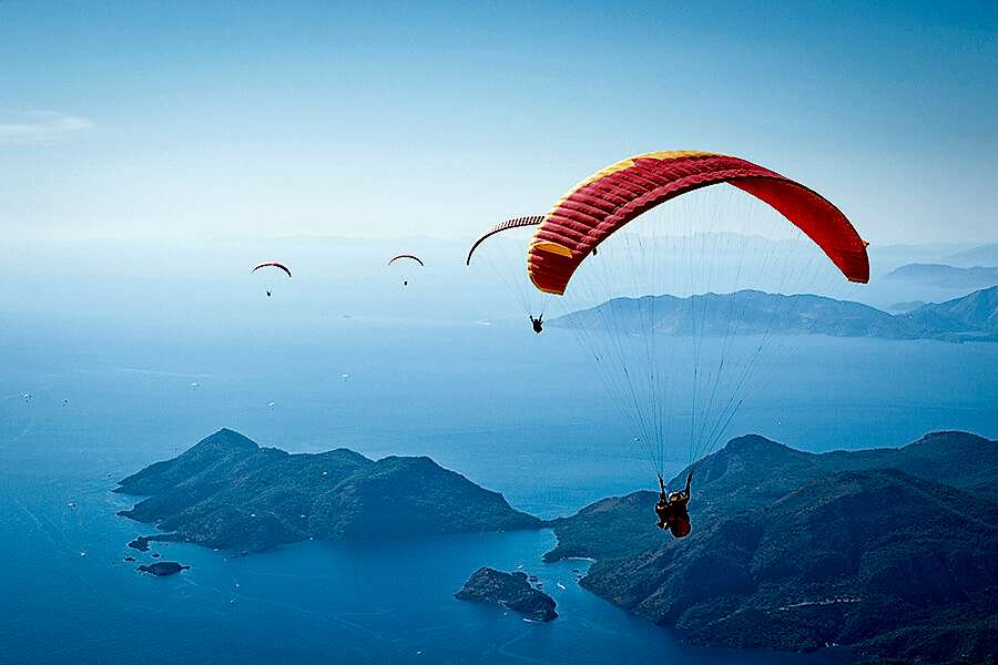Ölüdeniz Tabiat Parkı üzerinde yamaç paraşütü yapın