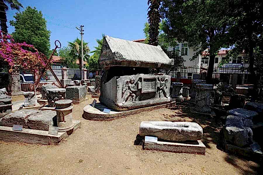 Fethiye Müzesi'nde tarihe dokunun